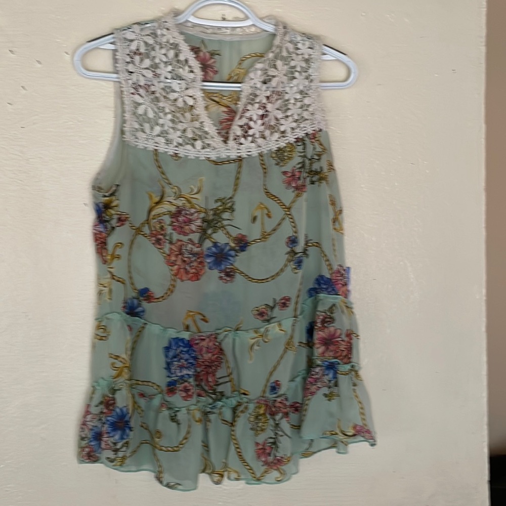 Lovely floral sleeveless blouse